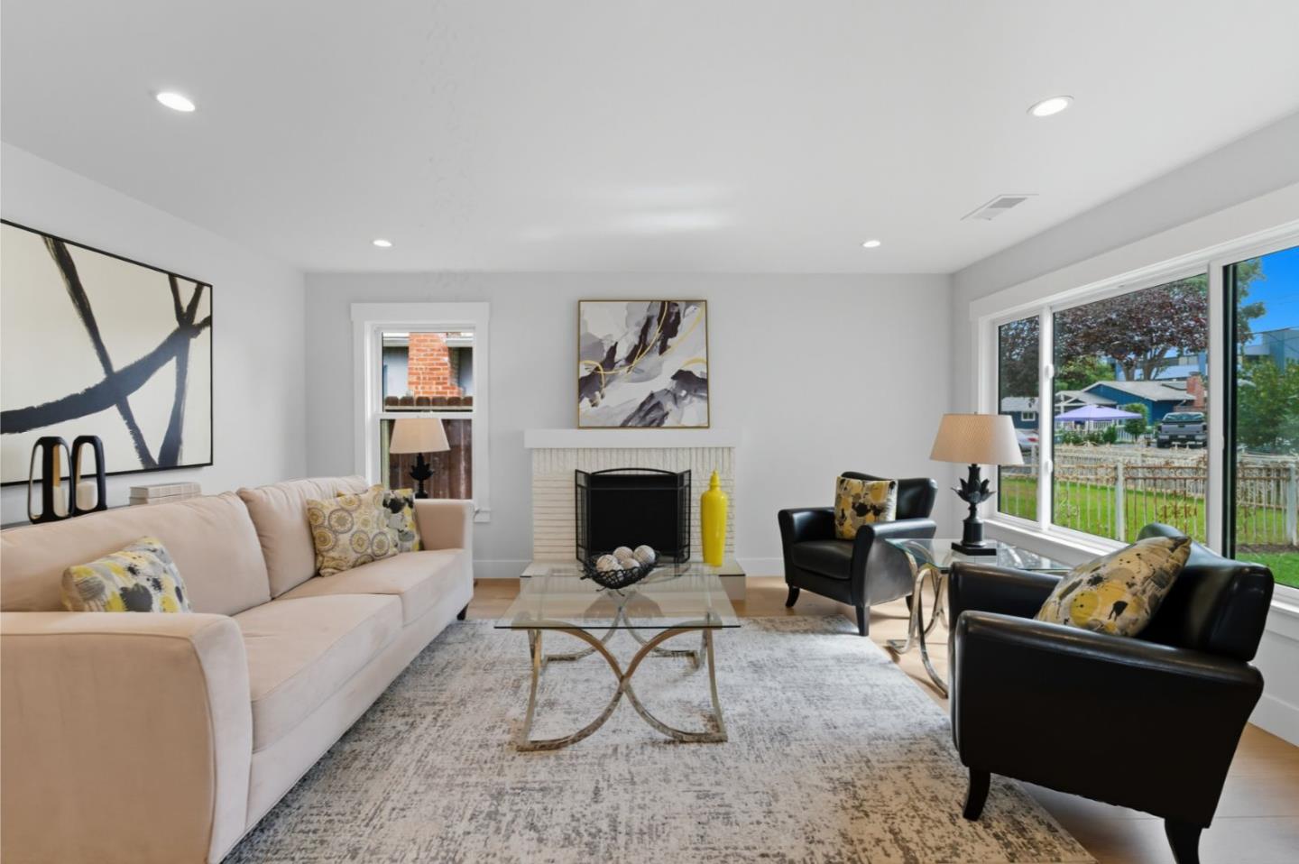 Detail Gallery Image 8 of 26 For 1523 Ursula Way, East Palo Alto,  CA 94303 - 3 Beds | 2 Baths