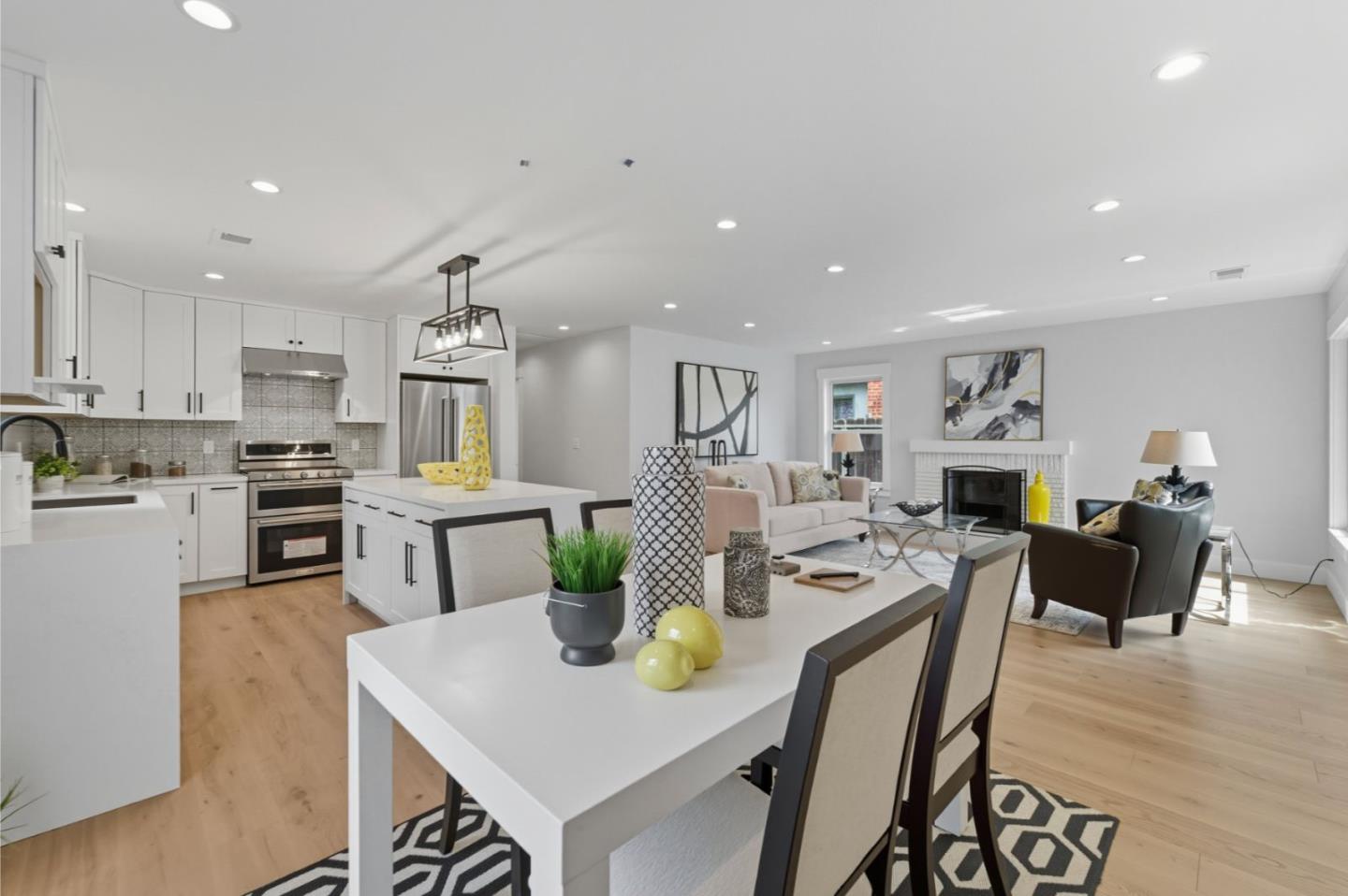 Detail Gallery Image 9 of 26 For 1523 Ursula Way, East Palo Alto,  CA 94303 - 3 Beds | 2 Baths