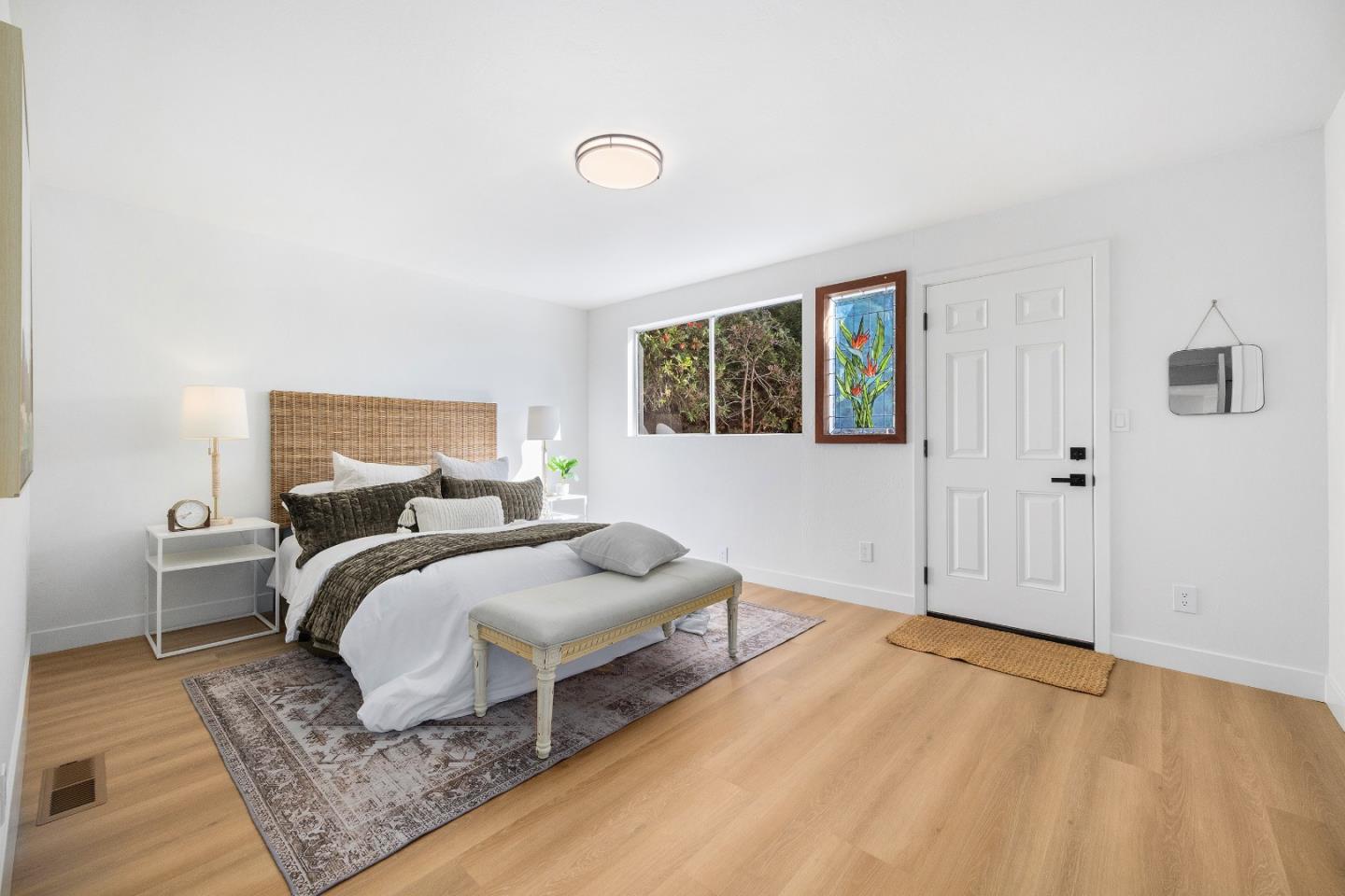 Detail Gallery Image 14 of 47 For 121 Acadia Ave, Santa Cruz,  CA 95060 - 4 Beds | 2 Baths