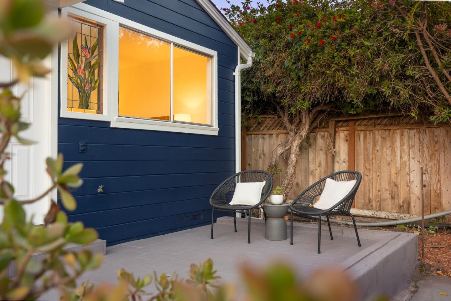 Detail Gallery Image 20 of 47 For 121 Acadia Ave, Santa Cruz,  CA 95060 - 4 Beds | 2 Baths