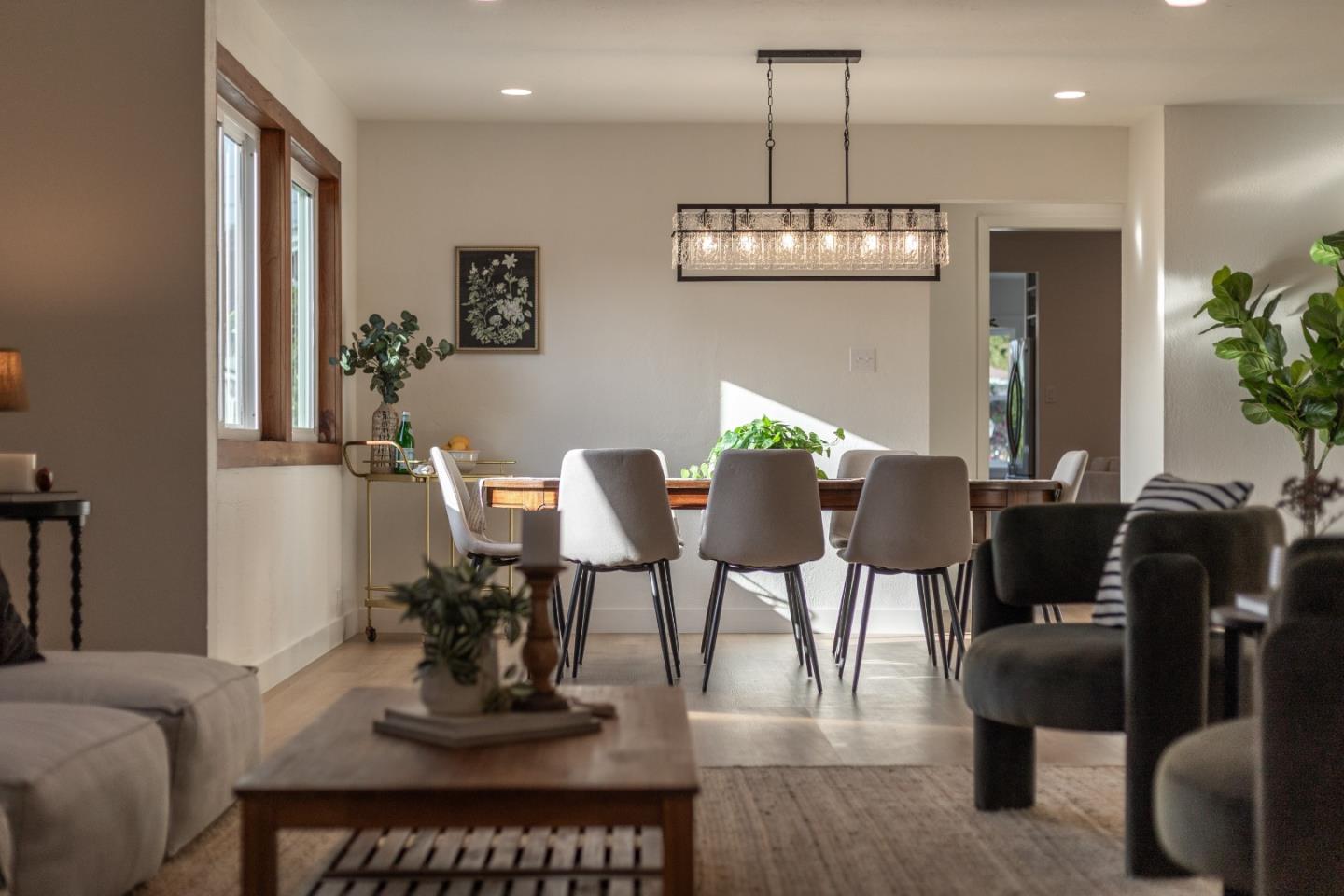 Detail Gallery Image 22 of 47 For 121 Acadia Ave, Santa Cruz,  CA 95060 - 4 Beds | 2 Baths