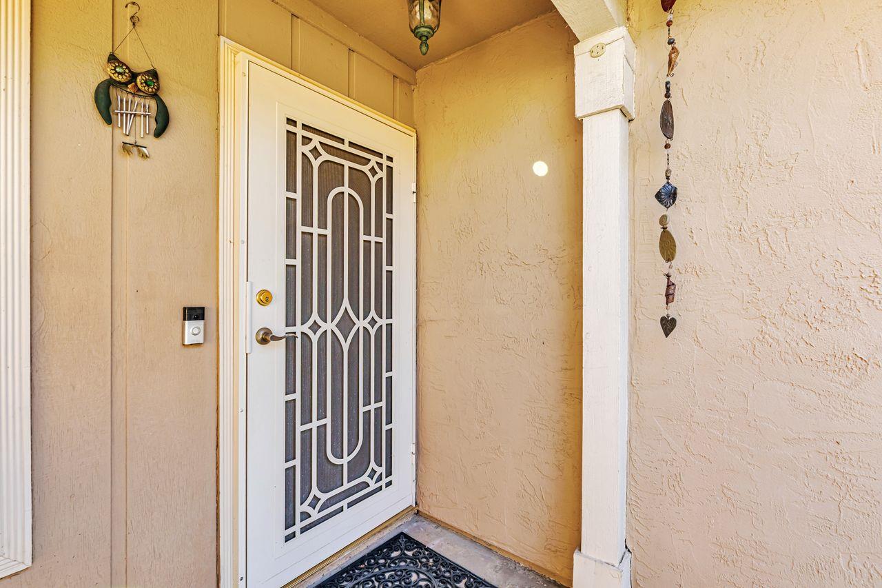 Detail Gallery Image 3 of 34 For 5480 Demerest Ln, San Jose,  CA 95138 - 3 Beds | 2 Baths