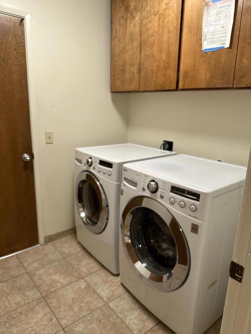 Detail Gallery Image 6 of 14 For 3633 Alameda De Las Pulgas #B,  Menlo Park,  CA 94025 - 4 Beds | 3/1 Baths