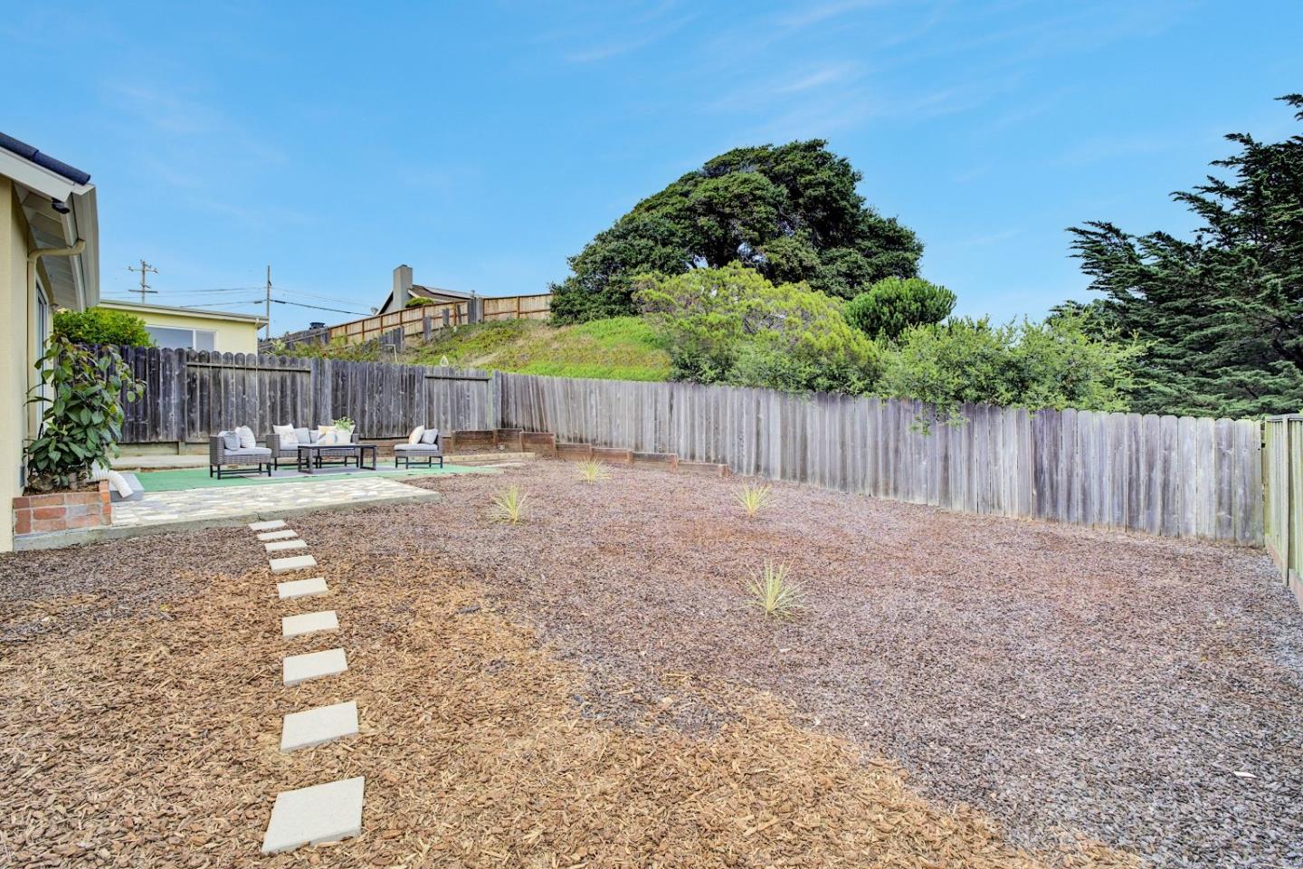 Detail Gallery Image 28 of 41 For 19 Escanyo Dr, South San Francisco,  CA 94080 - 3 Beds | 2 Baths