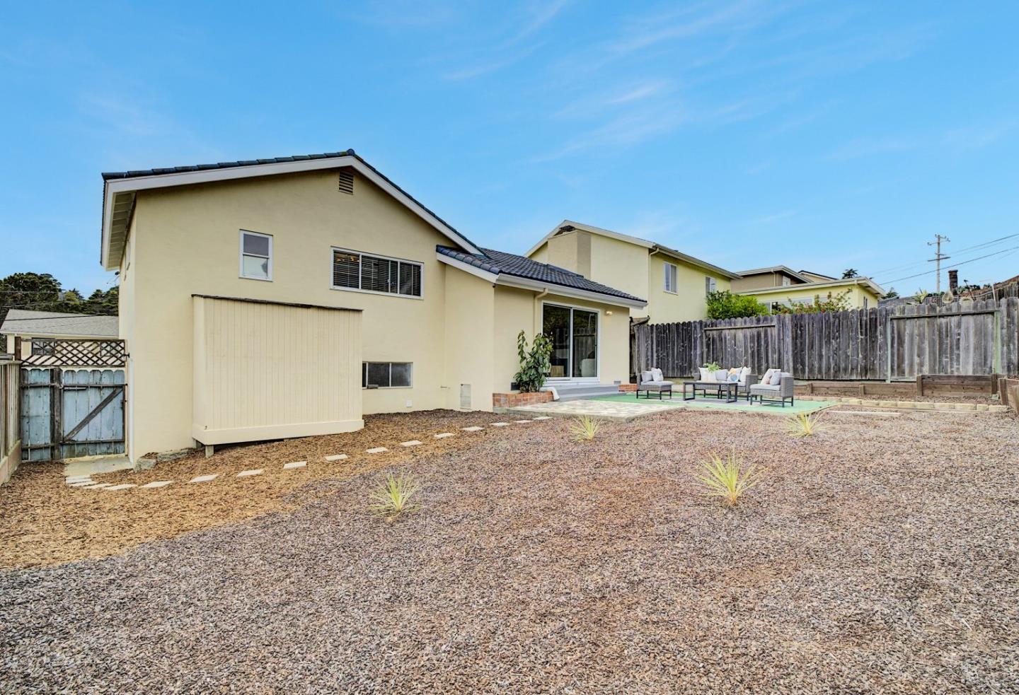 Detail Gallery Image 31 of 41 For 19 Escanyo Dr, South San Francisco,  CA 94080 - 3 Beds | 2 Baths