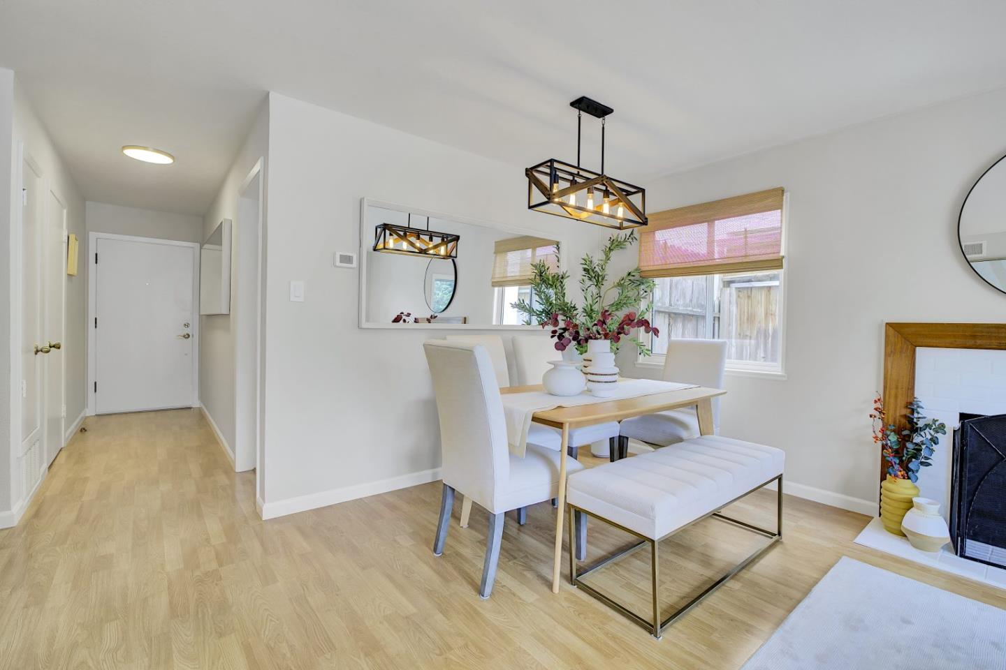 Detail Gallery Image 7 of 41 For 19 Escanyo Dr, South San Francisco,  CA 94080 - 3 Beds | 2 Baths