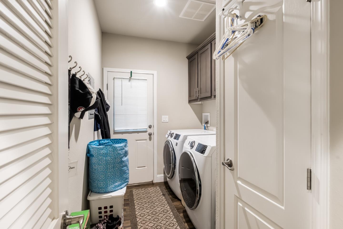 Detail Gallery Image 14 of 23 For 99 Timber Cove #99,  Campbell,  CA 95008 - 3 Beds | 3 Baths