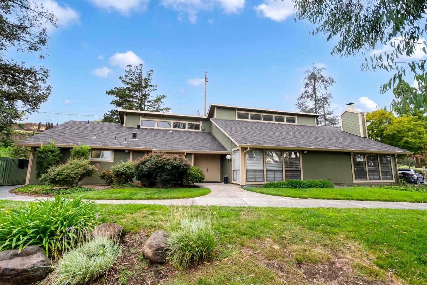 Detail Gallery Image 17 of 23 For 99 Timber Cove #99,  Campbell,  CA 95008 - 3 Beds | 3 Baths