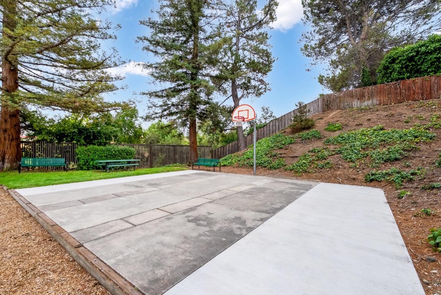 Detail Gallery Image 22 of 23 For 99 Timber Cove #99,  Campbell,  CA 95008 - 3 Beds | 3 Baths