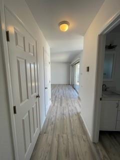 945 Rollins, Burlingame, CA, 94010