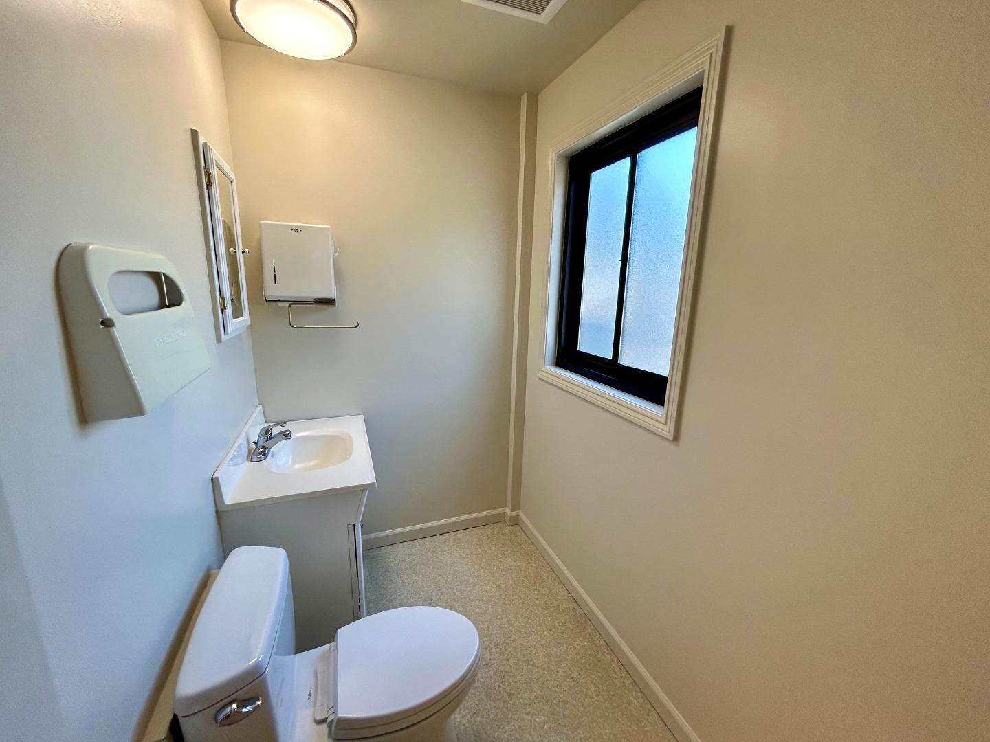 Detail Gallery Image 18 of 18 For 1395 Marsten Rd, Burlingame,  CA 94010 - – Beds | – Baths