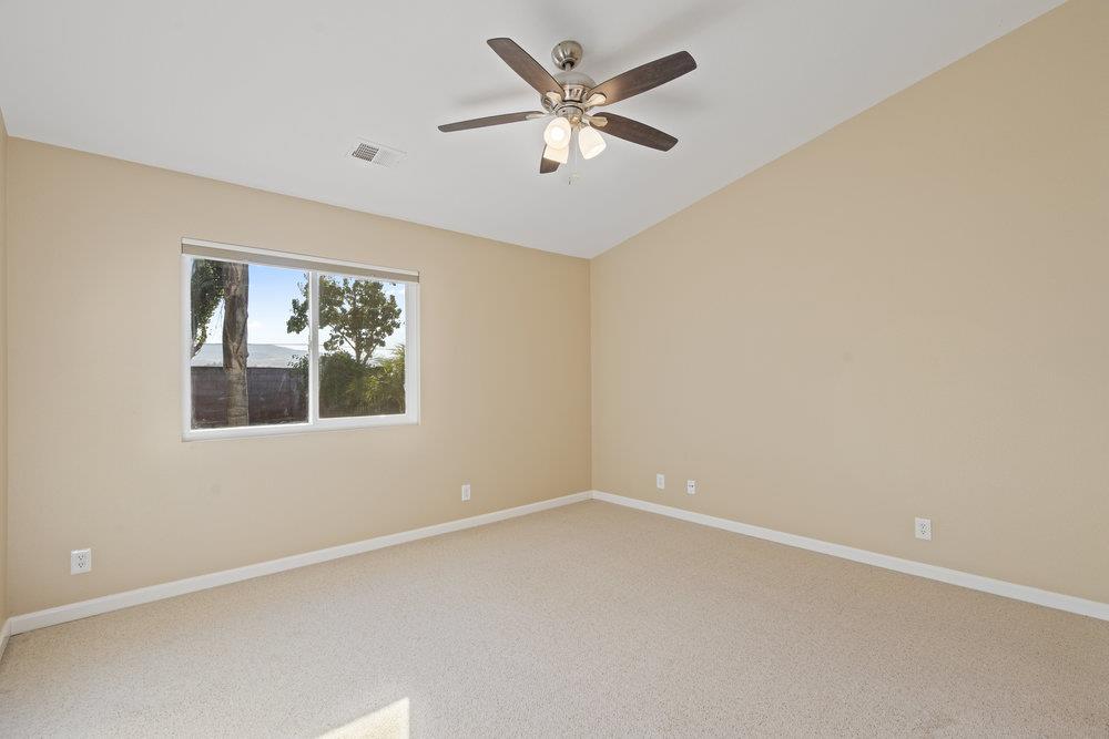 Detail Gallery Image 20 of 39 For 2360 Valley View Rd, Hollister,  CA 95023 - 3 Beds | 2 Baths