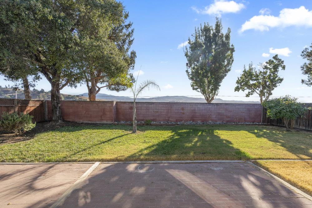 Detail Gallery Image 33 of 39 For 2360 Valley View Rd, Hollister,  CA 95023 - 3 Beds | 2 Baths