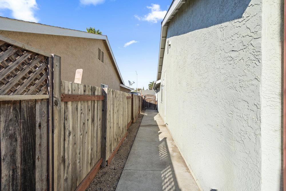 Detail Gallery Image 39 of 39 For 2360 Valley View Rd, Hollister,  CA 95023 - 3 Beds | 2 Baths