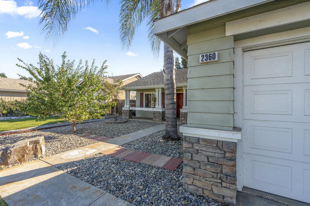 Detail Gallery Image 6 of 39 For 2360 Valley View Rd, Hollister,  CA 95023 - 3 Beds | 2 Baths