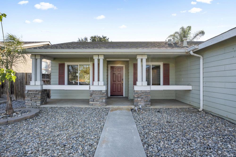 Detail Gallery Image 7 of 39 For 2360 Valley View Rd, Hollister,  CA 95023 - 3 Beds | 2 Baths