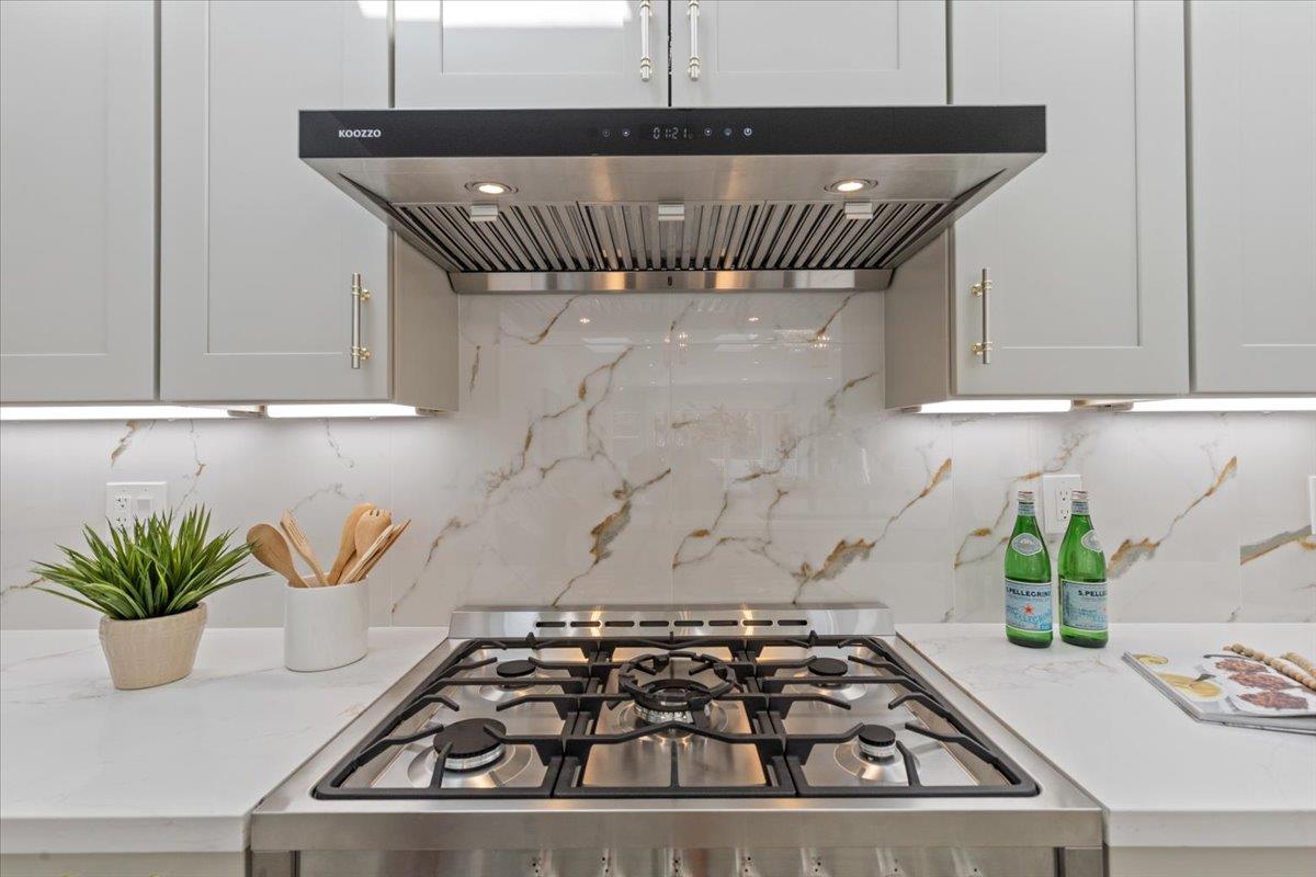 Detail Gallery Image 12 of 50 For 2552 Castleton Dr, San Jose,  CA 95148 - 4 Beds | 3/1 Baths