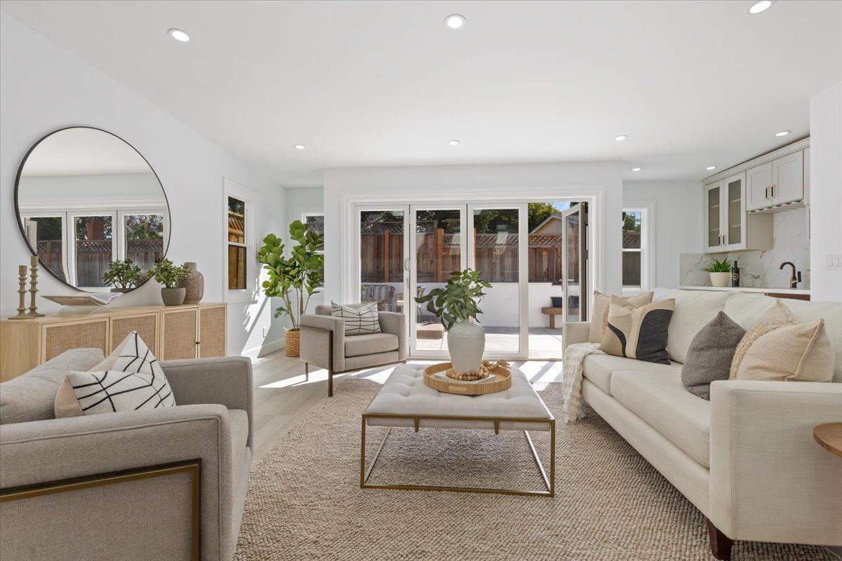 Detail Gallery Image 19 of 50 For 2552 Castleton Dr, San Jose,  CA 95148 - 4 Beds | 3/1 Baths