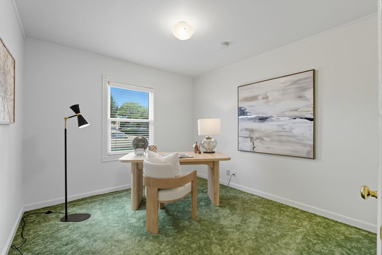 Detail Gallery Image 13 of 15 For 116 Avalon Dr, Pacifica,  CA 94044 - 4 Beds | 2 Baths