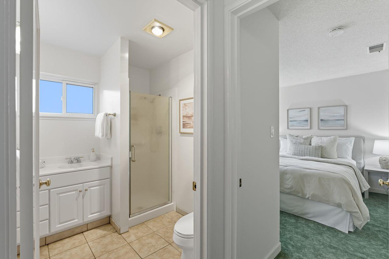 Detail Gallery Image 9 of 15 For 116 Avalon Dr, Pacifica,  CA 94044 - 4 Beds | 2 Baths