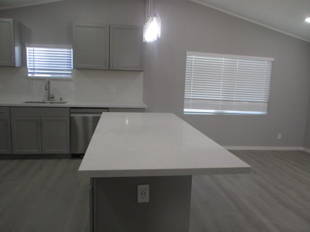 Detail Gallery Image 14 of 28 For 510 Saddle Brook Dr #122,  San Jose,  CA 95136 - 3 Beds | 2 Baths