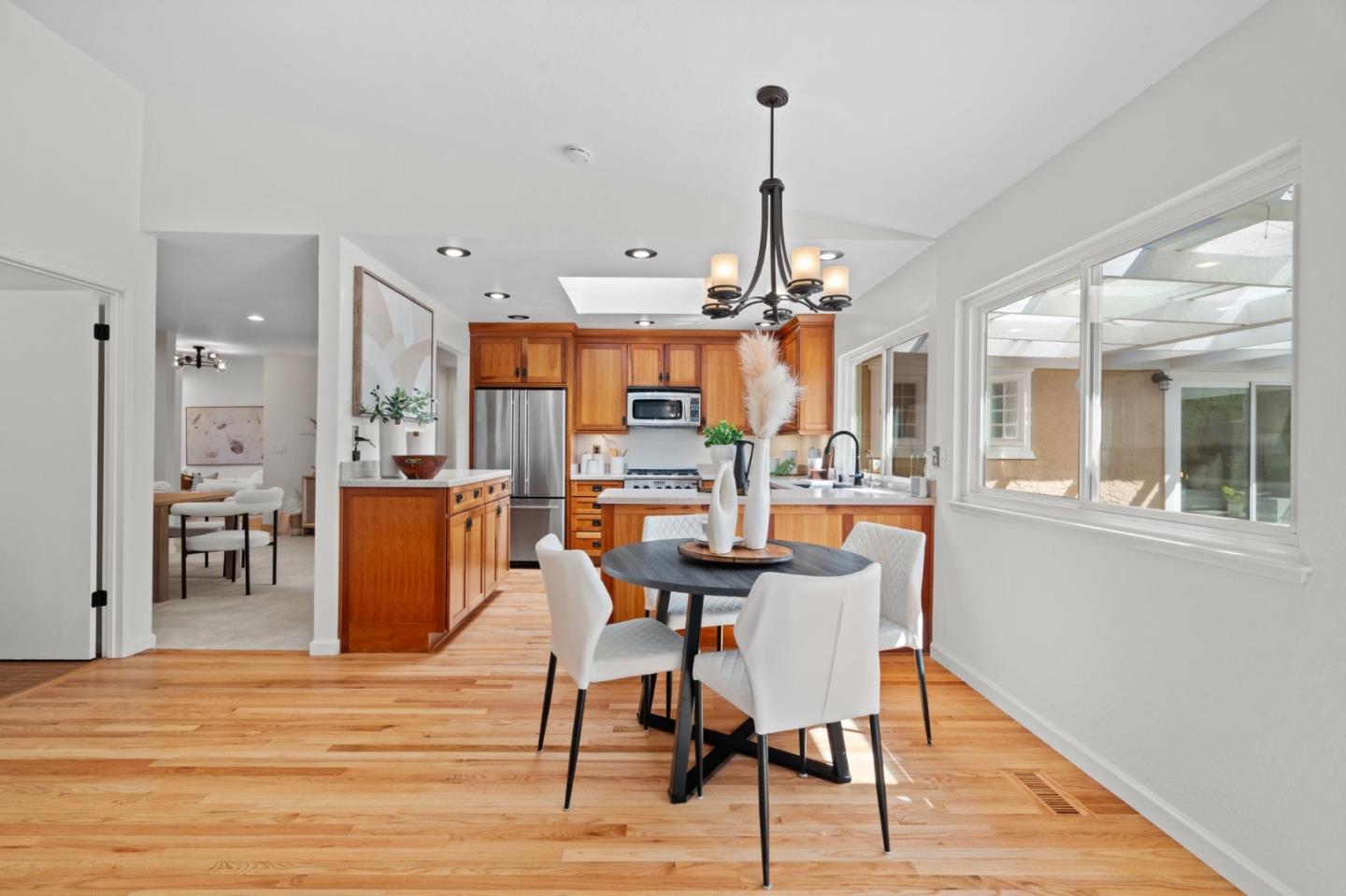 Detail Gallery Image 13 of 40 For 13446 Alvarado Ct, Saratoga,  CA 95070 - 4 Beds | 2 Baths