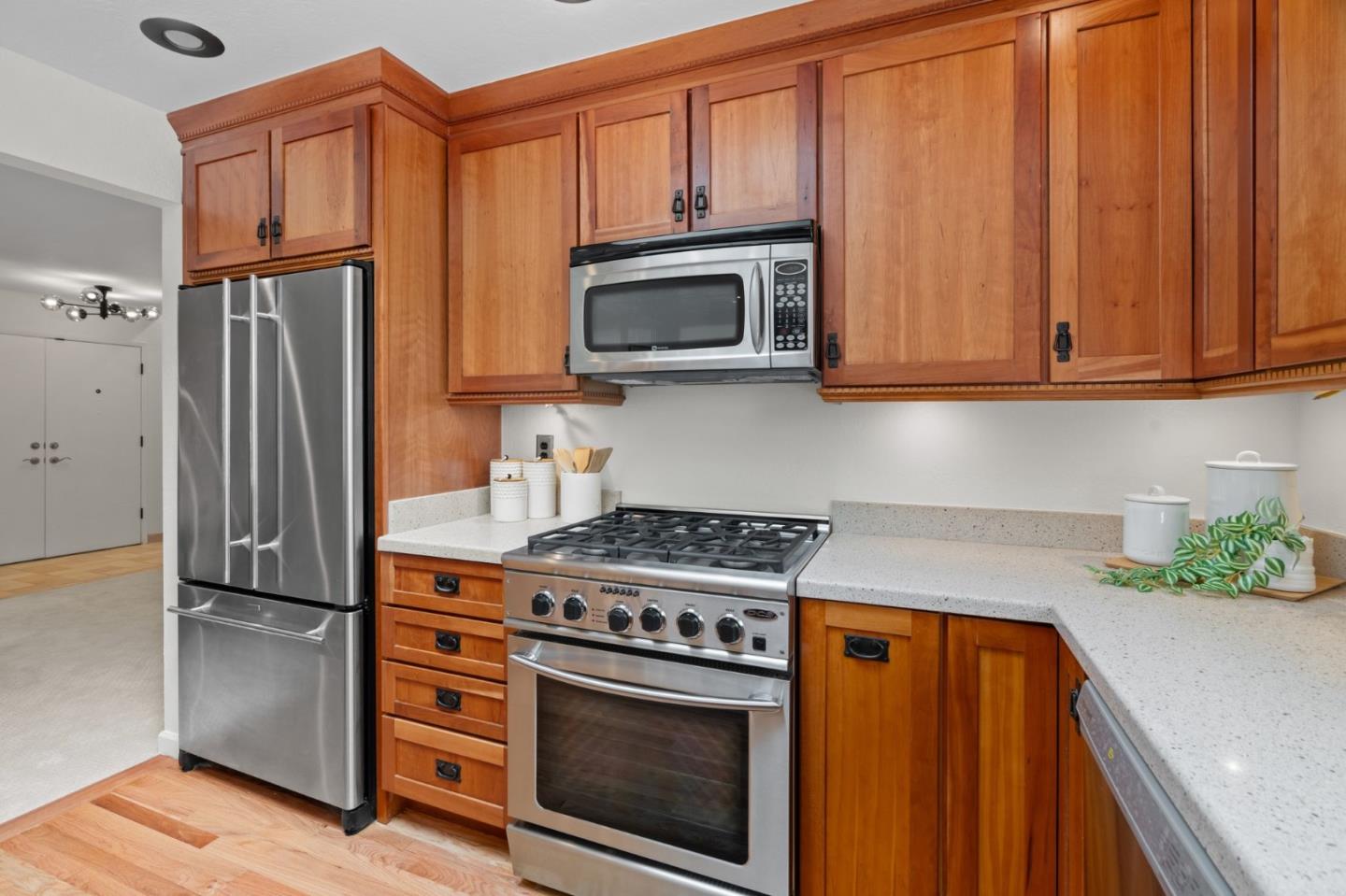 Detail Gallery Image 16 of 40 For 13446 Alvarado Ct, Saratoga,  CA 95070 - 4 Beds | 2 Baths