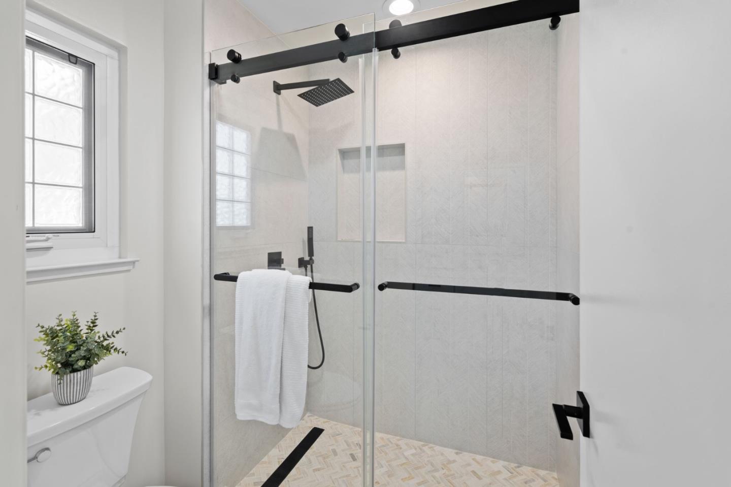 Detail Gallery Image 23 of 40 For 13446 Alvarado Ct, Saratoga,  CA 95070 - 4 Beds | 2 Baths