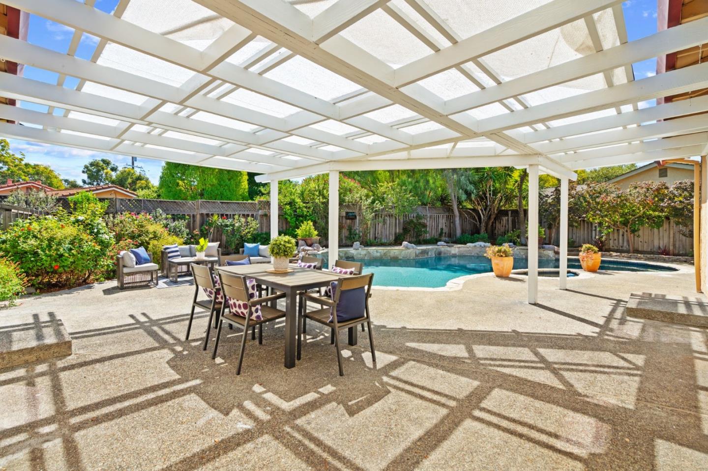 Detail Gallery Image 32 of 40 For 13446 Alvarado Ct, Saratoga,  CA 95070 - 4 Beds | 2 Baths