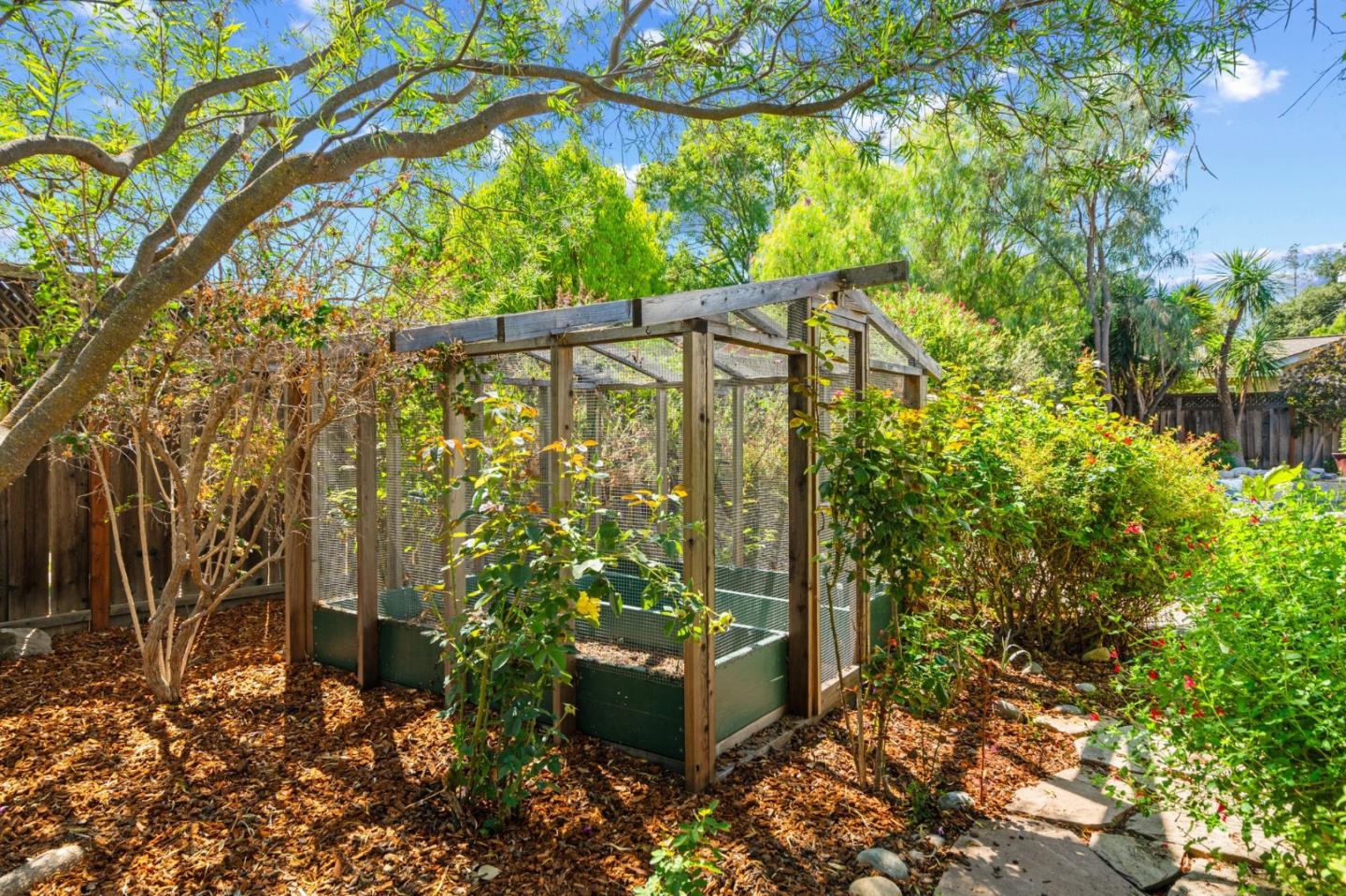 Detail Gallery Image 35 of 40 For 13446 Alvarado Ct, Saratoga,  CA 95070 - 4 Beds | 2 Baths