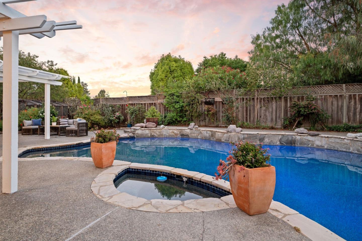 Detail Gallery Image 37 of 40 For 13446 Alvarado Ct, Saratoga,  CA 95070 - 4 Beds | 2 Baths