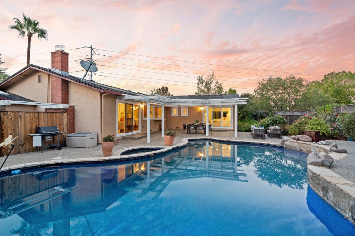 Detail Gallery Image 38 of 40 For 13446 Alvarado Ct, Saratoga,  CA 95070 - 4 Beds | 2 Baths