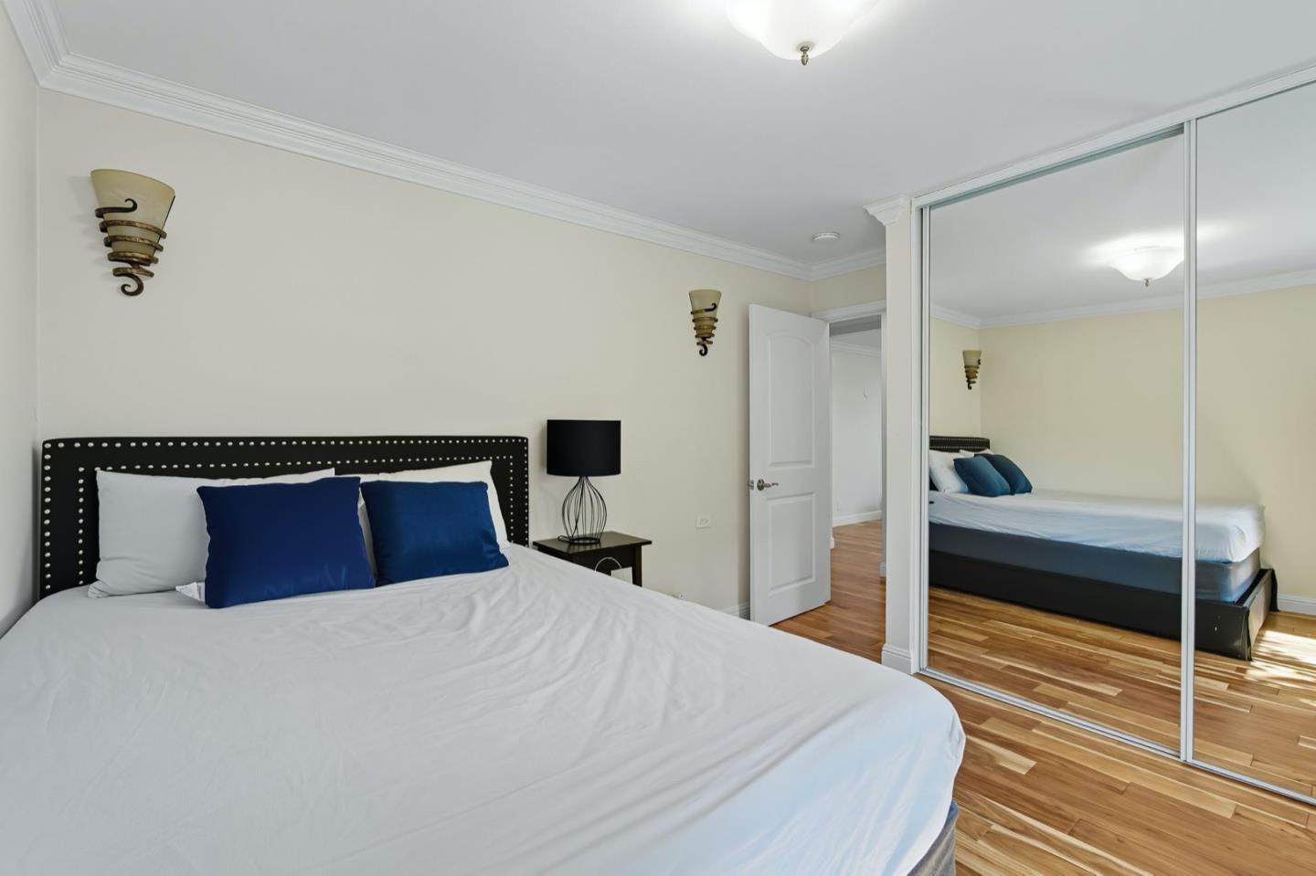 Detail Gallery Image 14 of 15 For 1217 Paloma Ave #3,  Burlingame,  CA 94010 - 2 Beds | 1 Baths