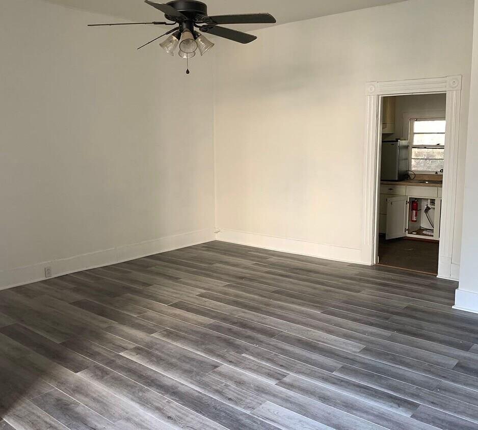 Detail Gallery Image 11 of 15 For 139 E Julian St, San Jose,  CA 95112 - – Beds | – Baths