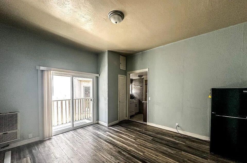 Detail Gallery Image 12 of 15 For 139 E Julian St, San Jose,  CA 95112 - – Beds | – Baths