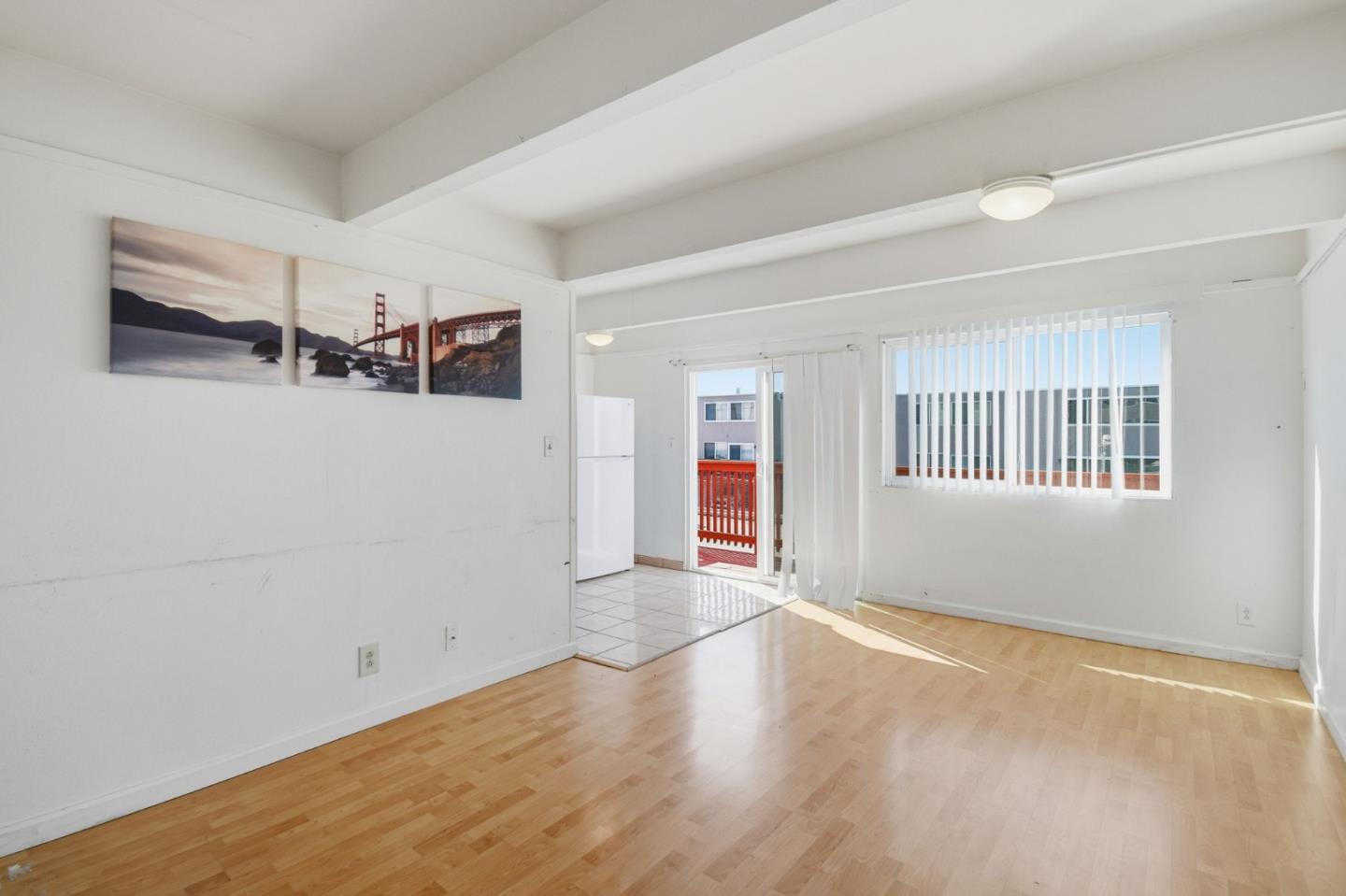 Detail Gallery Image 7 of 31 For 576 Sylvan St #20,  Daly City,  CA 94014 - 2 Beds | 1/1 Baths