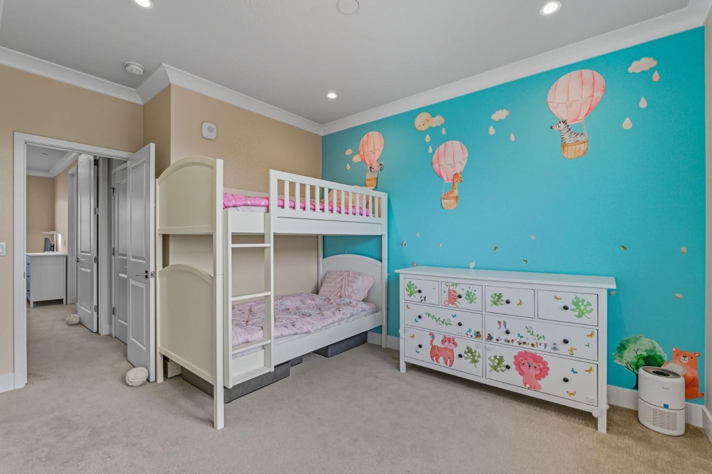 Detail Gallery Image 21 of 37 For 347 N Rengstorff Ave, Mountain View,  CA 94043 - 3 Beds | 3/1 Baths