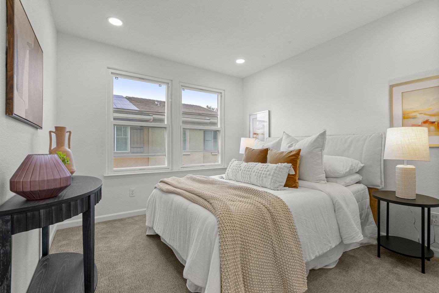 Detail Gallery Image 25 of 41 For 1042 Old Oak Ln, Hayward,  CA 94541 - 4 Beds | 2/1 Baths