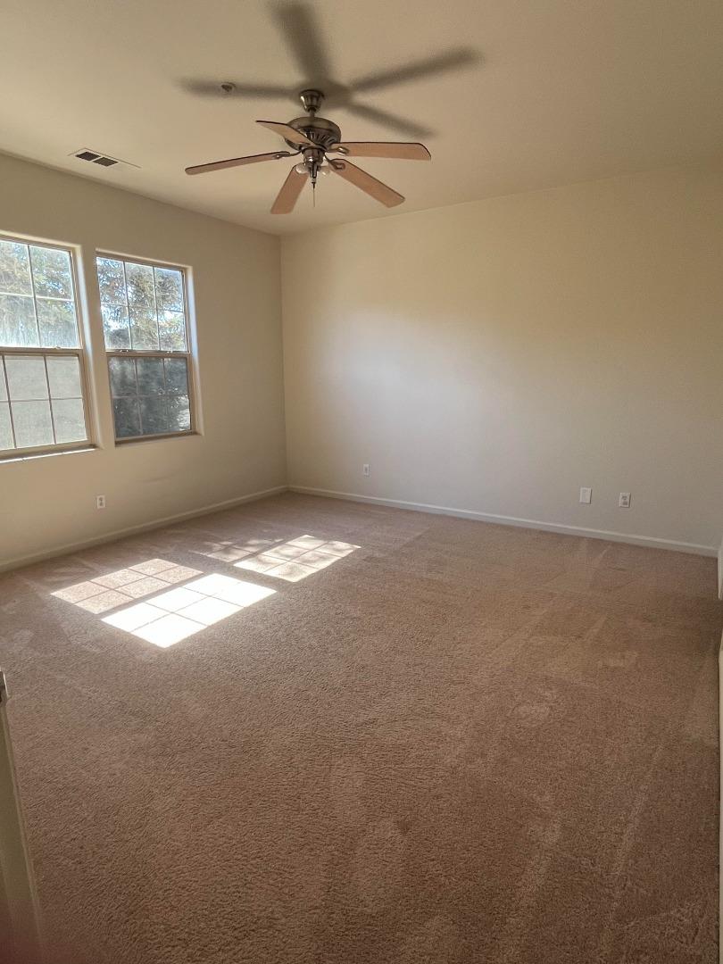 Detail Gallery Image 7 of 15 For 315 Soberanes St, King City,  CA 93930 - 3 Beds | 2/1 Baths