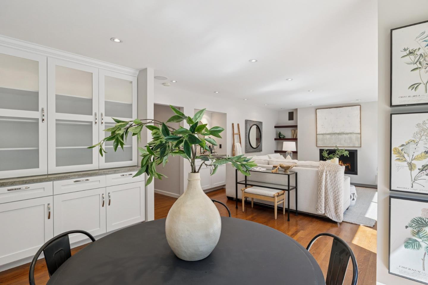 Detail Gallery Image 18 of 58 For 47 El Cerrito Ave, San Mateo,  CA 94402 - 5 Beds | 3/1 Baths