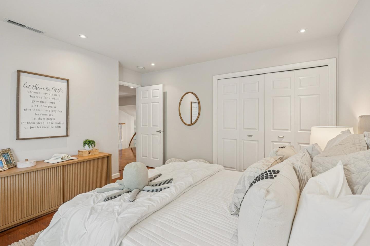 Detail Gallery Image 40 of 58 For 47 El Cerrito Ave, San Mateo,  CA 94402 - 5 Beds | 3/1 Baths