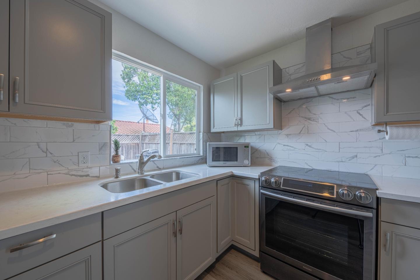 Detail Gallery Image 15 of 30 For 8340 Forest St, Gilroy,  CA 95020 - 4 Beds | 2 Baths