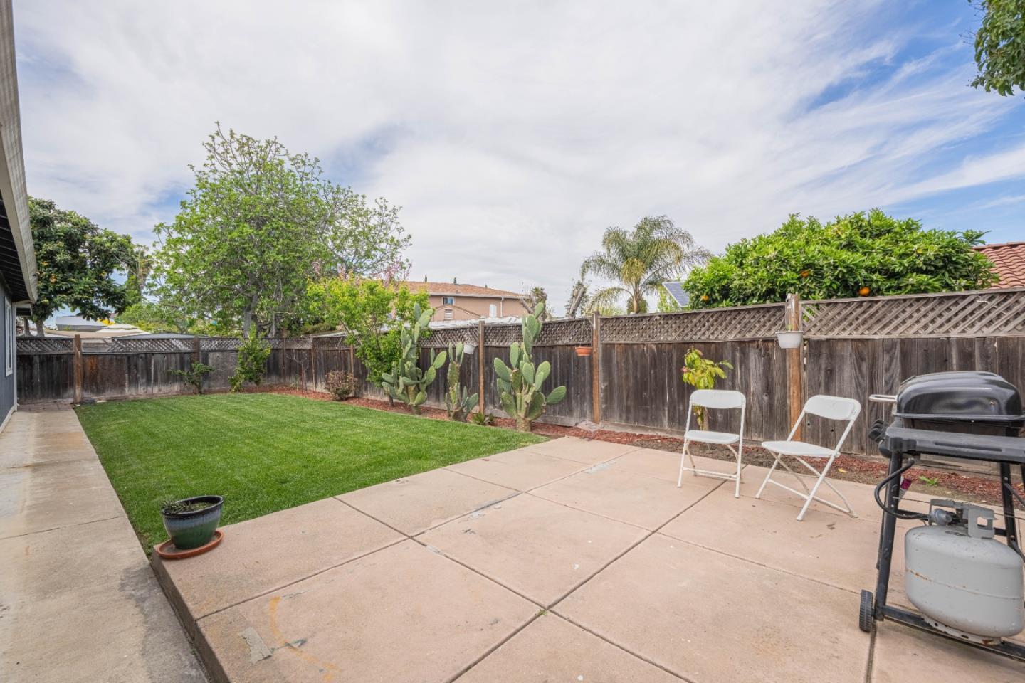 Detail Gallery Image 8 of 30 For 8340 Forest St, Gilroy,  CA 95020 - 4 Beds | 2 Baths