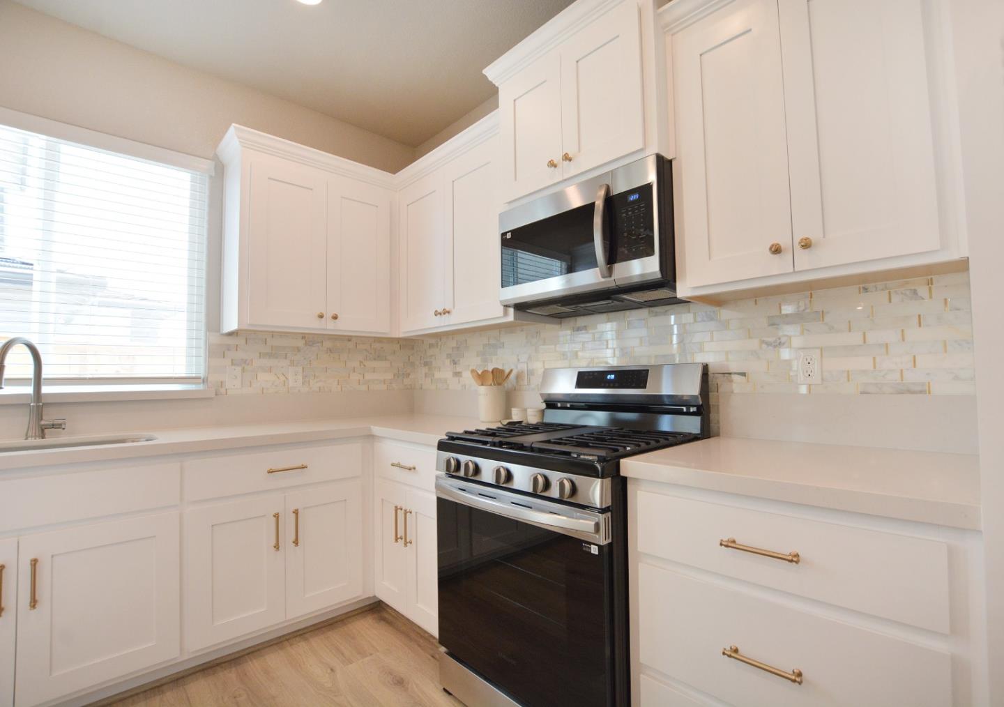 Detail Gallery Image 6 of 31 For 813 Big Range Way, Rocklin,  CA 95765 - 4 Beds | 3 Baths