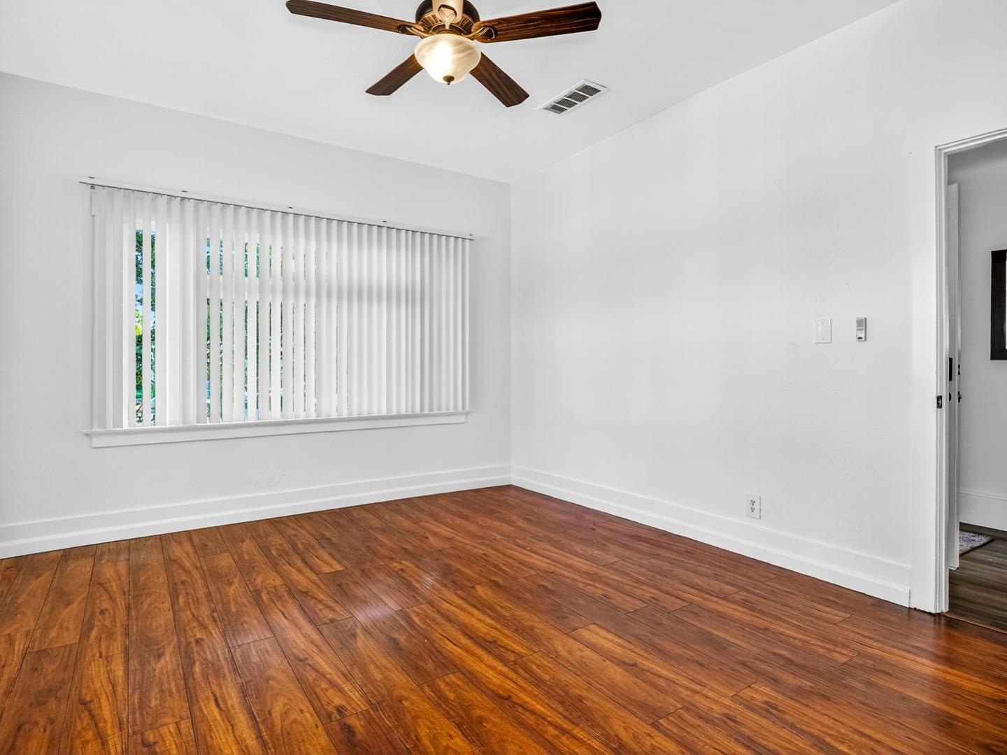 Detail Gallery Image 12 of 62 For 421 N 13th St, San Jose,  CA 95112 - – Beds | – Baths