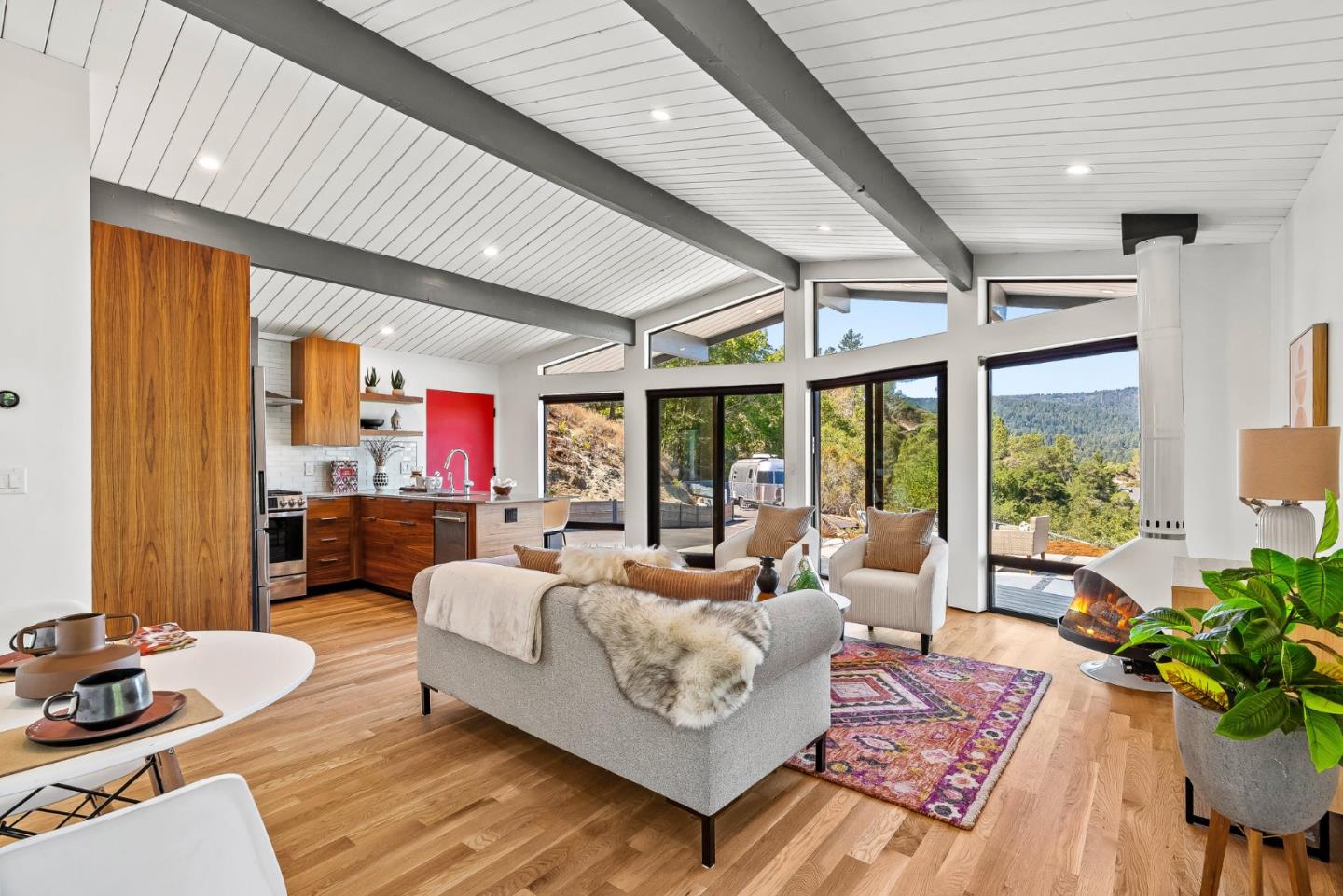 Detail Gallery Image 13 of 44 For 407 Webster Dr, Ben Lomond,  CA 95005 - 2 Beds | 1 Baths