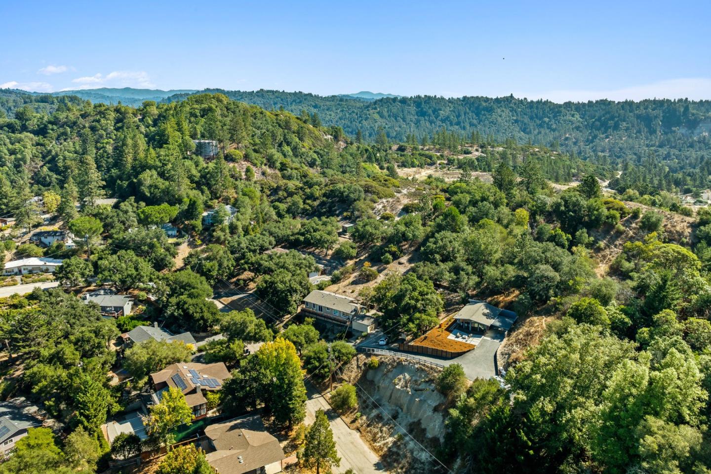 Detail Gallery Image 39 of 44 For 407 Webster Dr, Ben Lomond,  CA 95005 - 2 Beds | 1 Baths