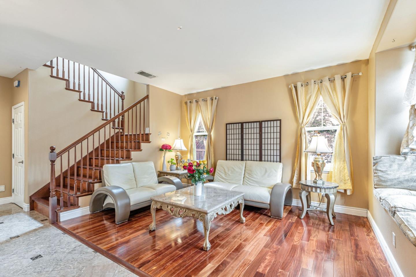 Detail Gallery Image 11 of 74 For 9632 Cherrywood Ct, Gilroy,  CA 95020 - 4 Beds | 3/1 Baths