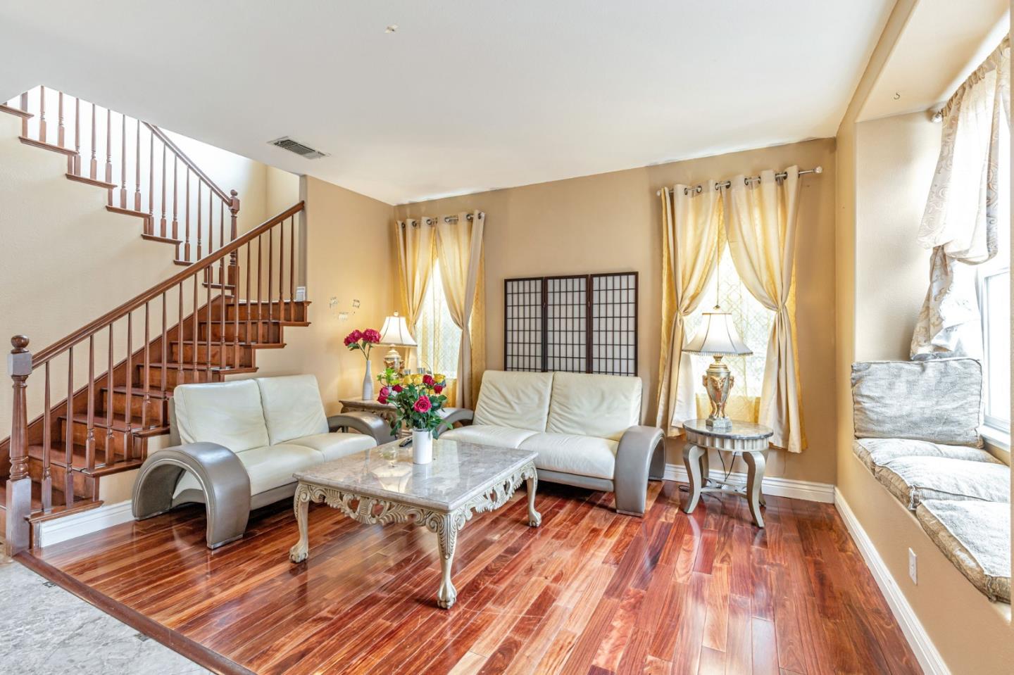 Detail Gallery Image 7 of 74 For 9632 Cherrywood Ct, Gilroy,  CA 95020 - 4 Beds | 3/1 Baths