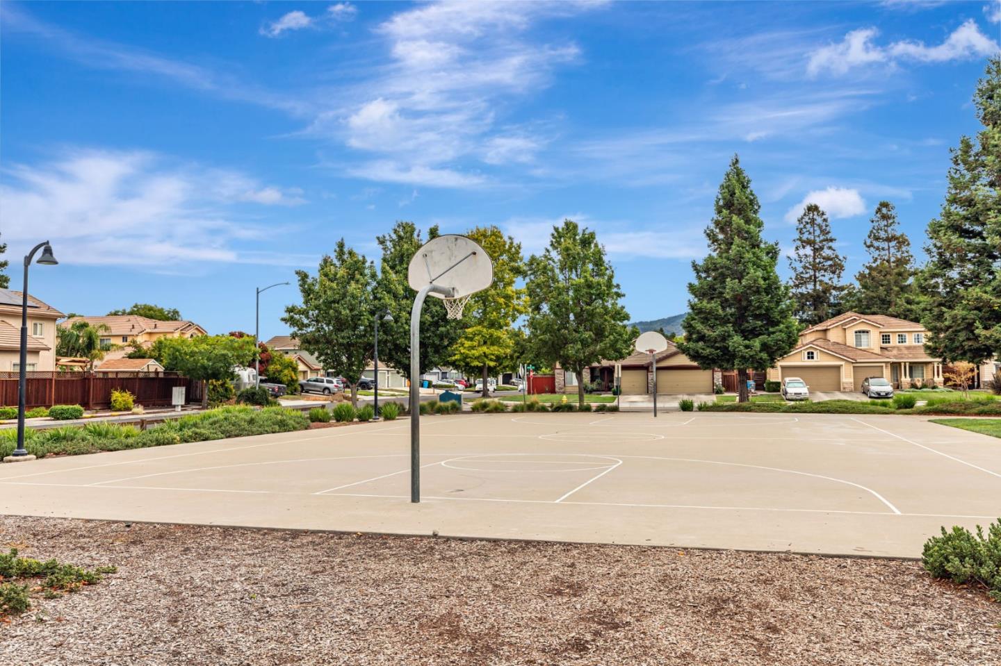 Detail Gallery Image 73 of 74 For 9632 Cherrywood Ct, Gilroy,  CA 95020 - 4 Beds | 3/1 Baths